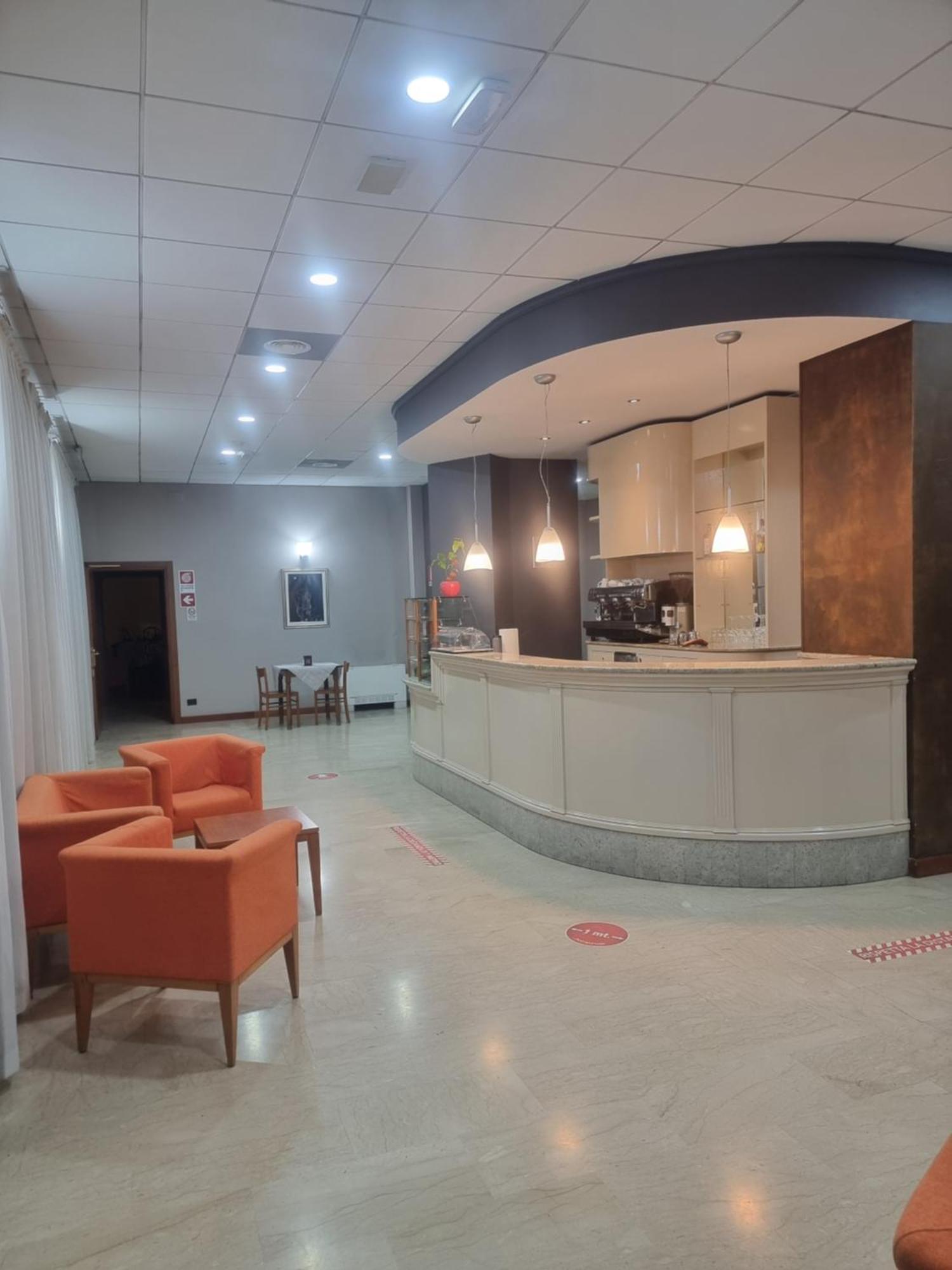 Aba Hotel Монкальєрі Екстер'єр фото