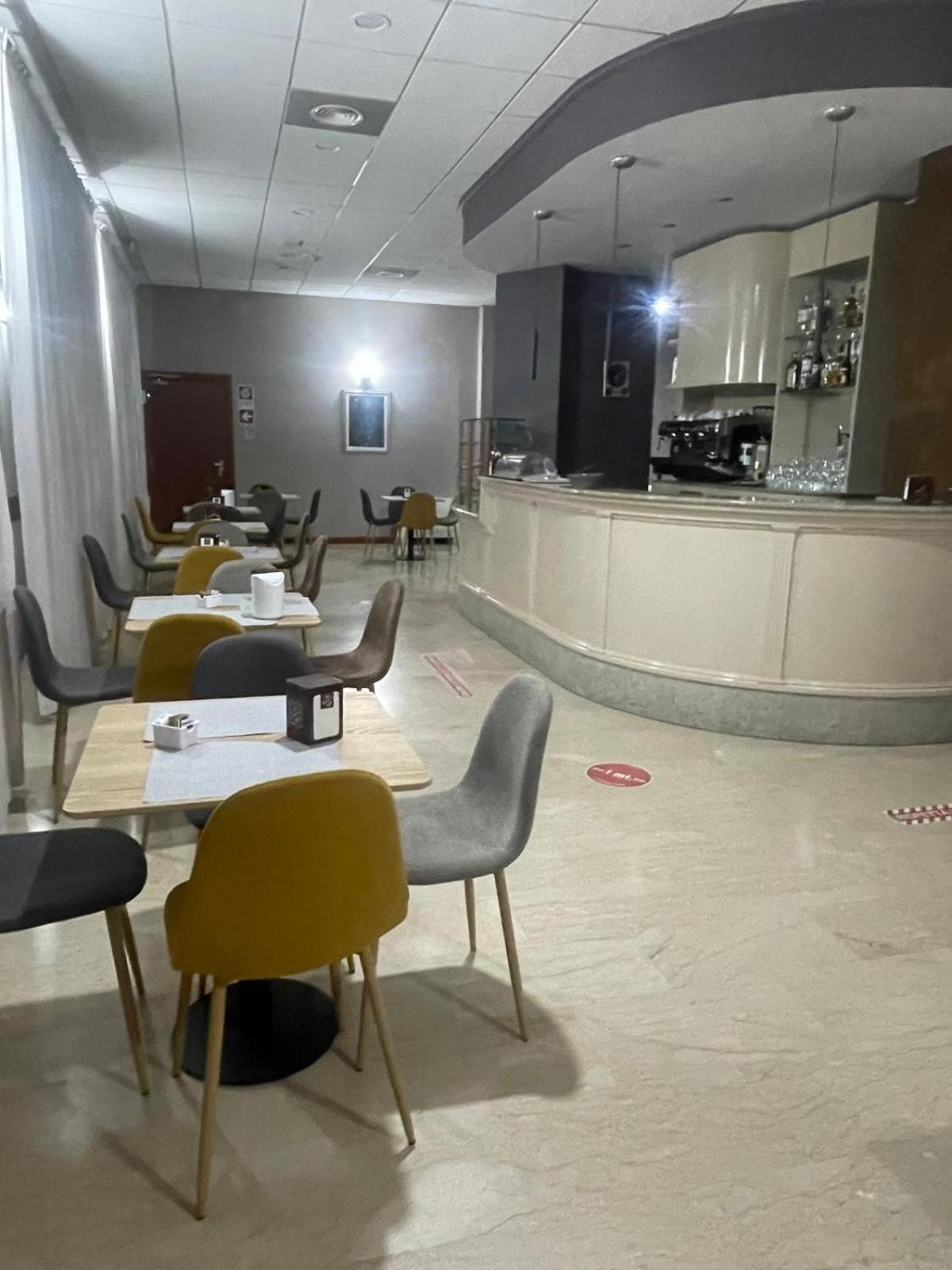 Aba Hotel Монкальєрі Екстер'єр фото